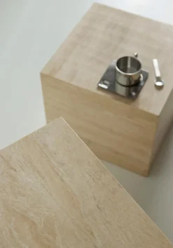 INNOVATION LIVING Couchtisch Travertina 40