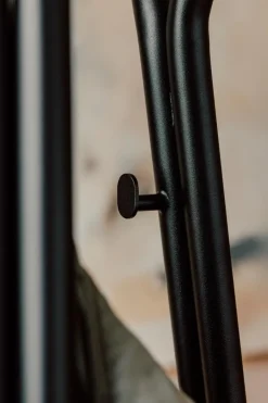 Outlet Metallbude Garderobenständer Charles Schwarz