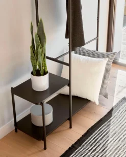 Discount Kave Home Garderobenständer Galatia Schwarz