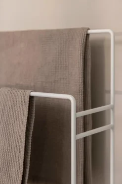 Discount Metallbude Handtuchständer Delaya Weiß