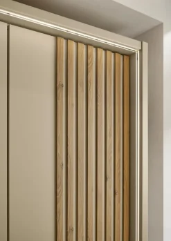 Online Musterring Kleiderschrank Isabelle 300 x 216 cm Champagner