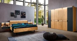 Clearance Wöstmann Massivholzbett WSM 4300 180 x 200 cm Wildeiche