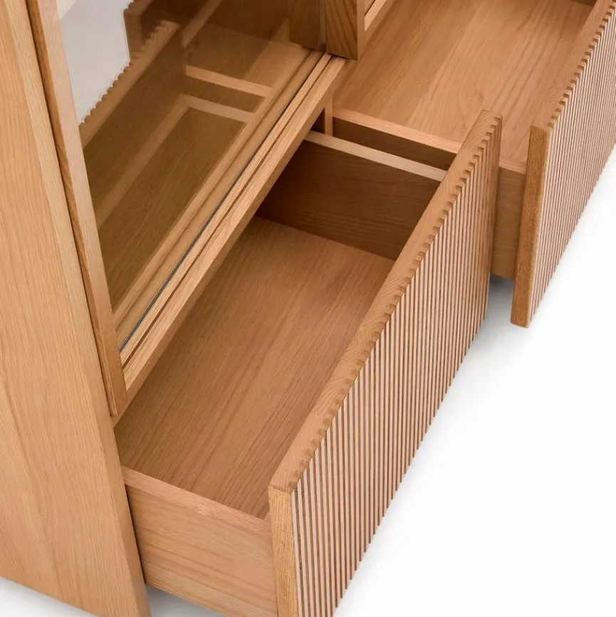 Best Kave Home Vitrine Helvine Eiche